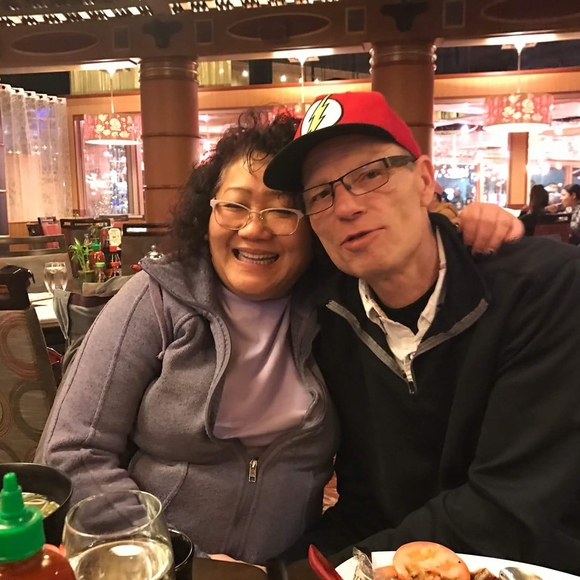 Meet your Posher, Lisa - Picture 1 of 1